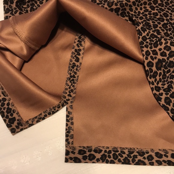 Ladies Briggs Leopard Spandex Stretch Skirt - Picture 8 of 11